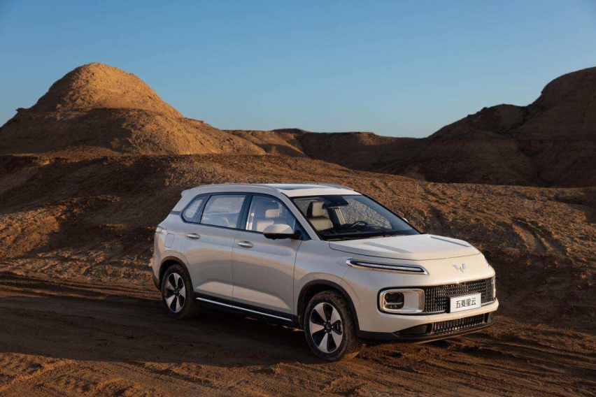 “新星”登场！五菱星云是不是“懂人民”的SUV？