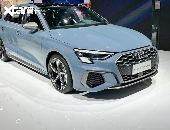 20万预算谁能满足年轻人的豪车梦?新款奔驰长轴距a级对比奥迪a3l