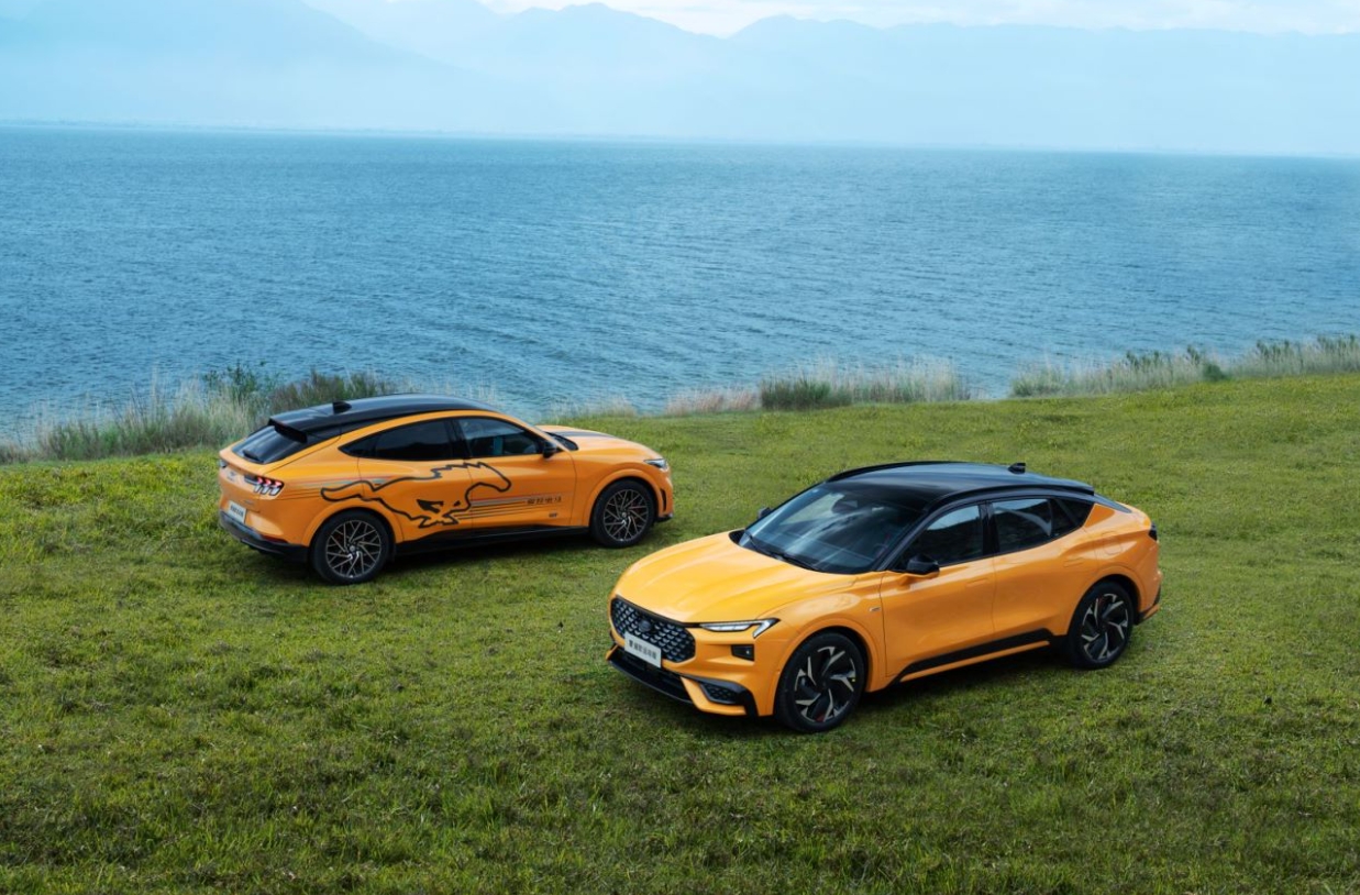 ���R��+E�����ͬ�����܇߀�б��ɵϚW������ʡ�Ć���