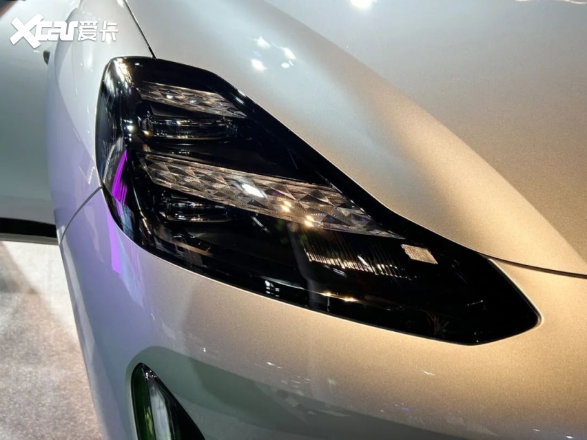 model y怎么也出鸥翼门了?