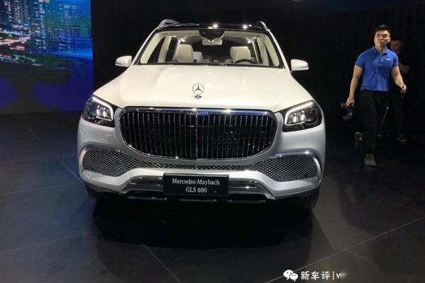 广州车展：奔驰GLS上市，百万霸道总裁