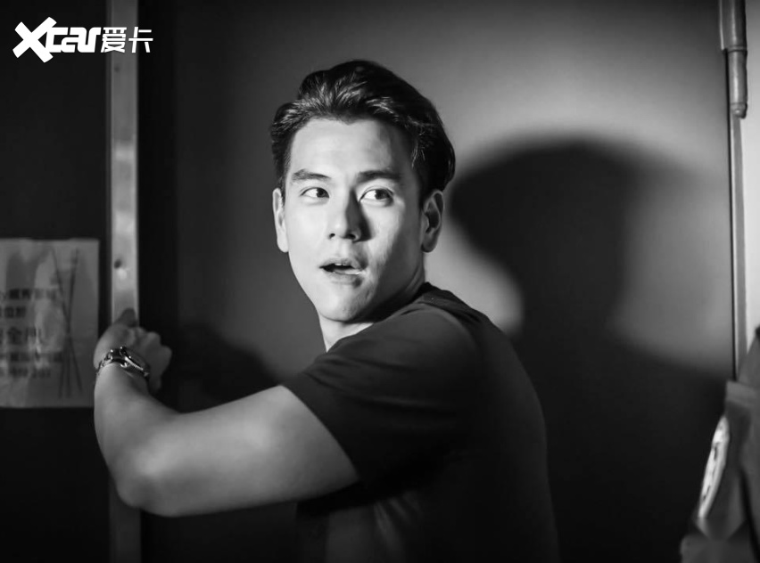 车如其人，男神彭于晏这么帅，座驾也是相当有品味
