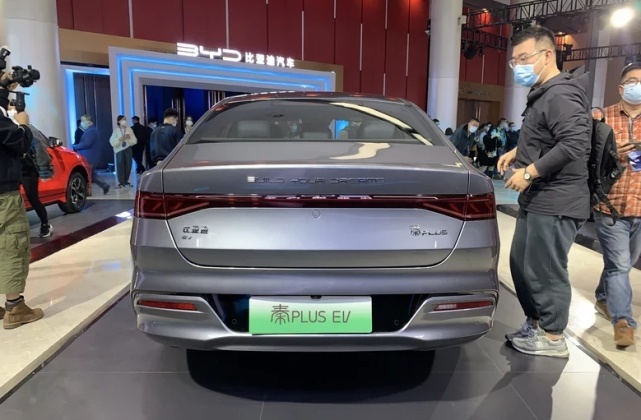 最大续航600km，比亚迪秦PLUS EV这车到底如何？