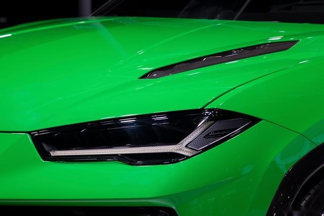 Urus Performante亮相第25届成都国际汽车展览会