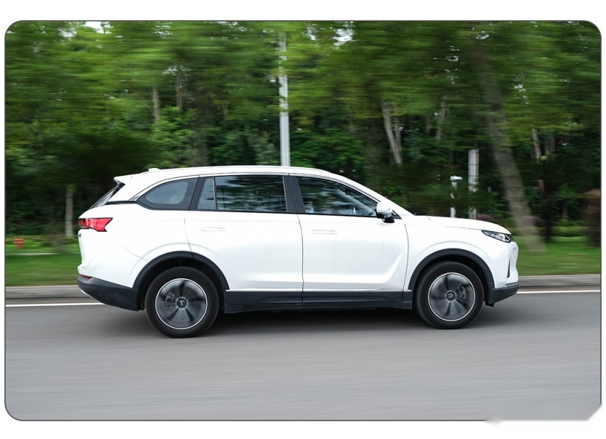 售价20来万的国产SUV，每公里3毛多，值得买不？