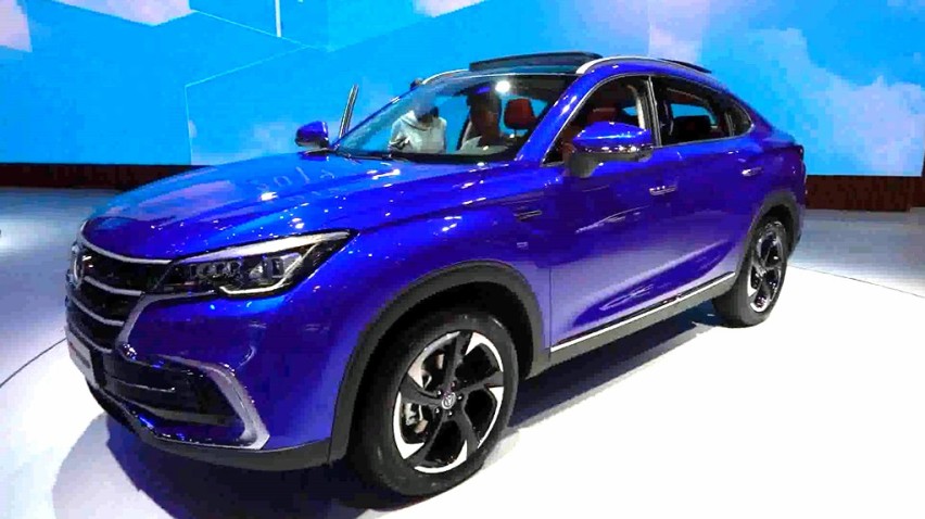 上海车展看长安CS85,网友：看车身像30万的，看轮辋像5万的！