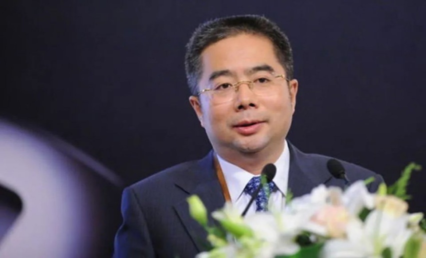 从张宝林手中接过帅印，朱华荣能否带领长安逆市雄起？