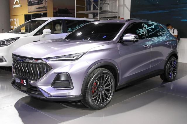 长安打造首款运动SUV，欧尚X5外形个性张扬
