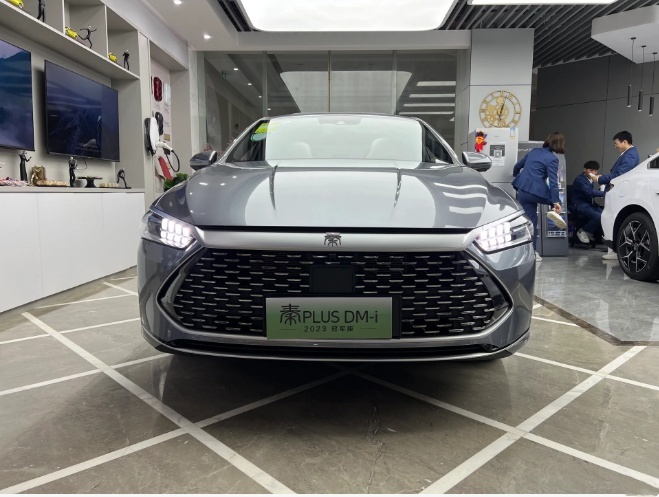 限时优惠10000元，插混系统+油耗3.8L/100km，这车真香？