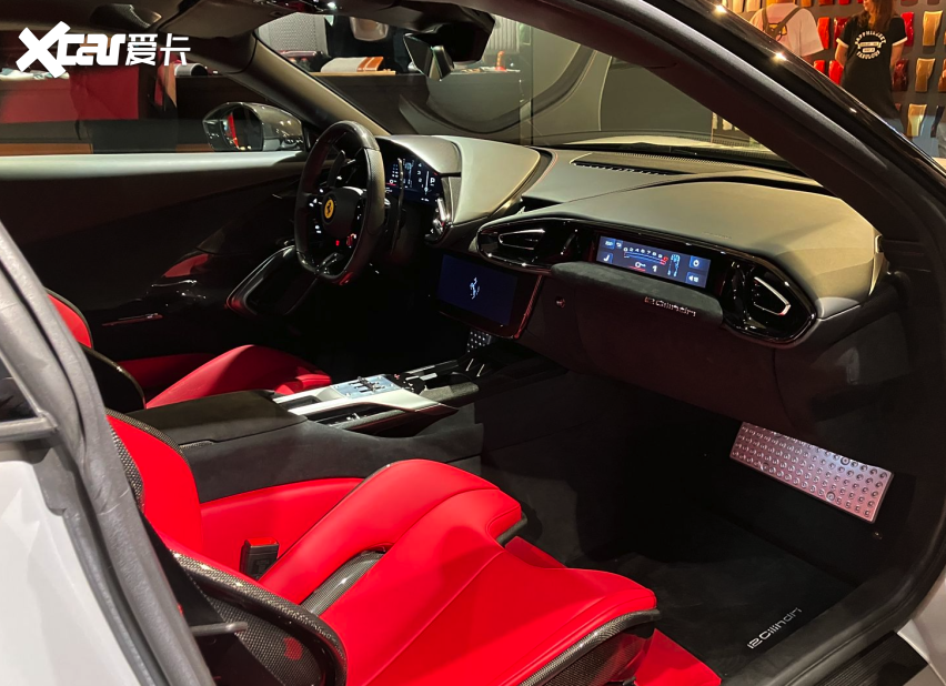 售598.8万元起 法拉利12cilindri上市:当经典与现代激情碰