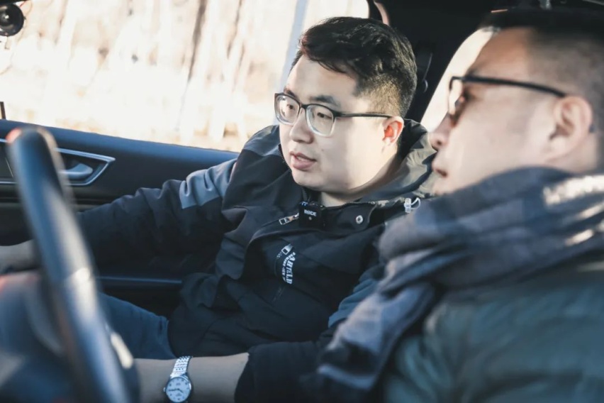 《上车吧！朋友》 路人眼中的锐界PLUS怎么样？