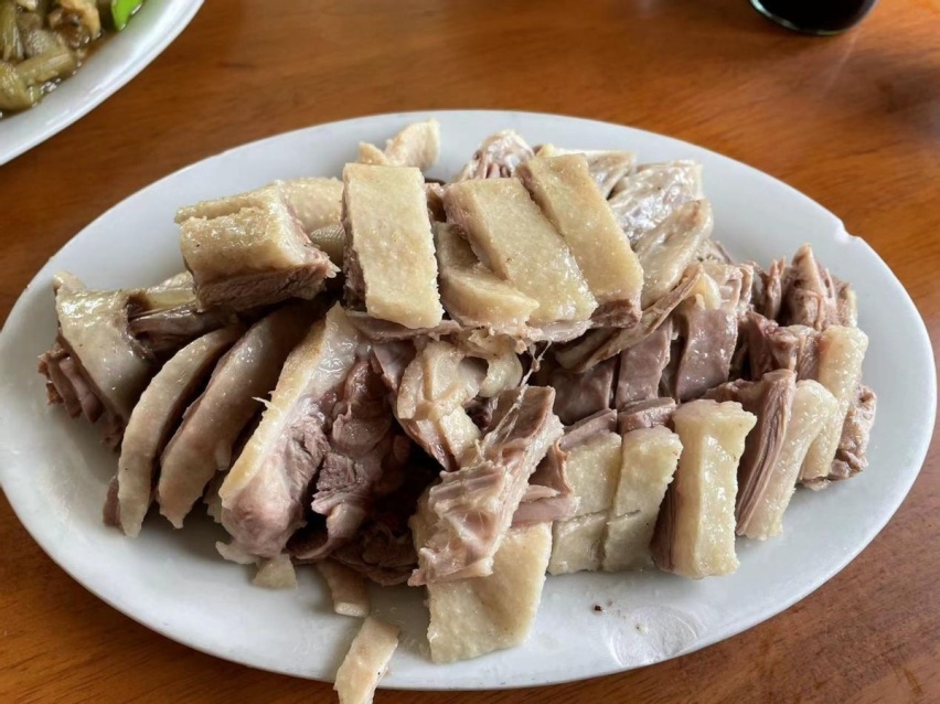 在海南如何过五一假期？吃喝玩乐这都有，自驾爱好者福音！