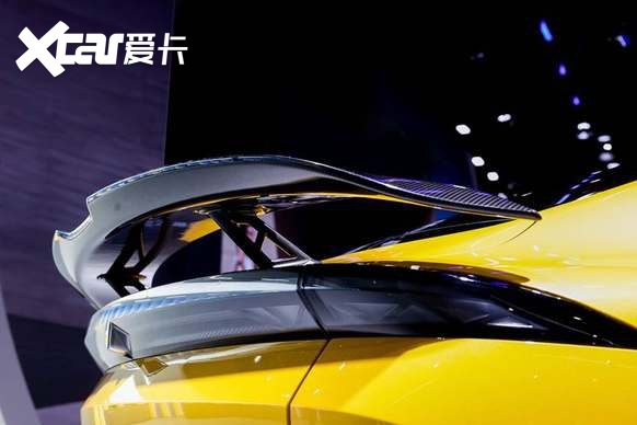 全新深蓝G318成都车展上市19.68万元起 专为城市家庭而来