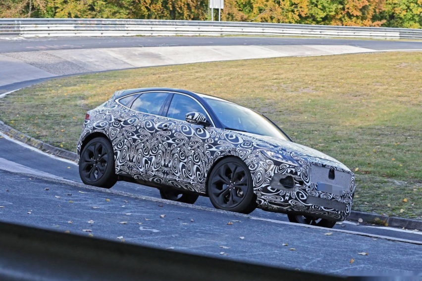 jaguar-e-pace-2021-facelift-nurburgring-fotos-espia-202072081-1603350472_3.jpg