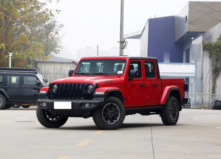 售价46.99万元，Jeep角斗士价格调整，搭载3.6L V6发动机