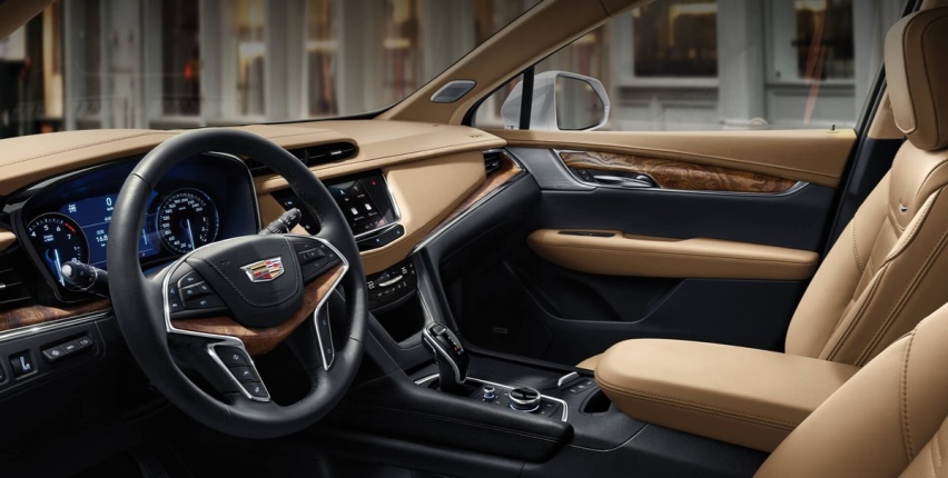 预算30万买二线豪华SUV 捷尼赛思GV70和凯迪拉克XT5怎么选？