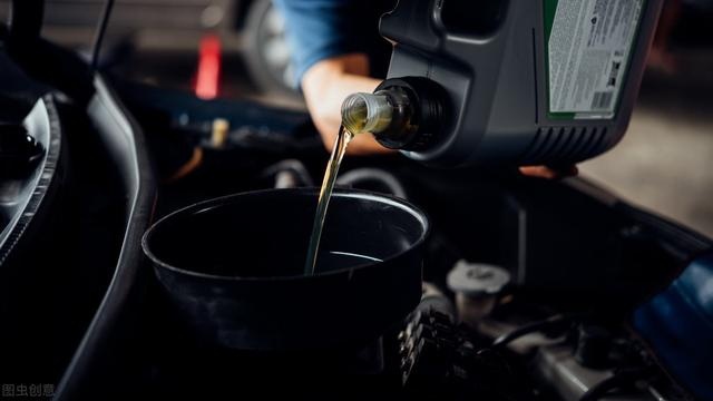车辆用的是全合成机油，多长时间做一次保养？