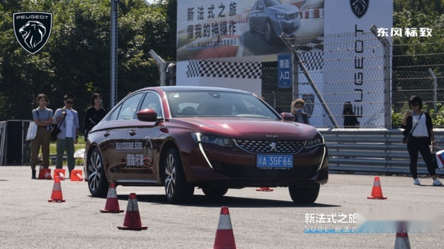 赛道体验极致驾控，2022款东风标致508L不愧旗舰二字！