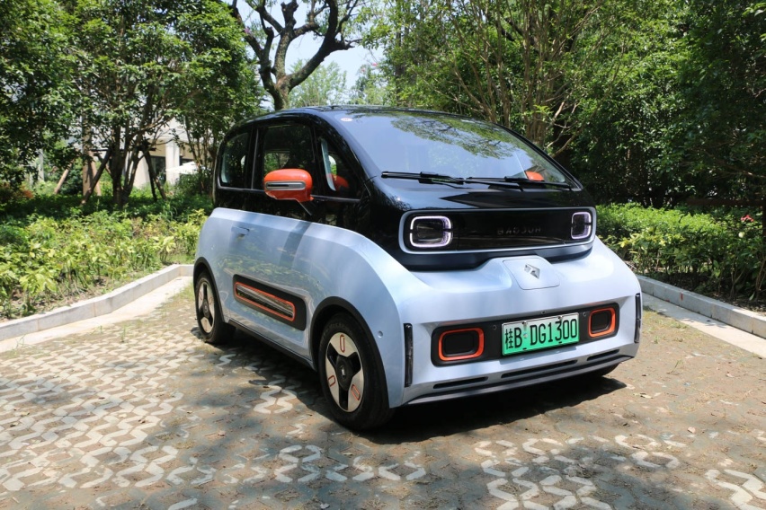仅几万块的新宝骏KiWi EV！看着很高端却很省钱？
