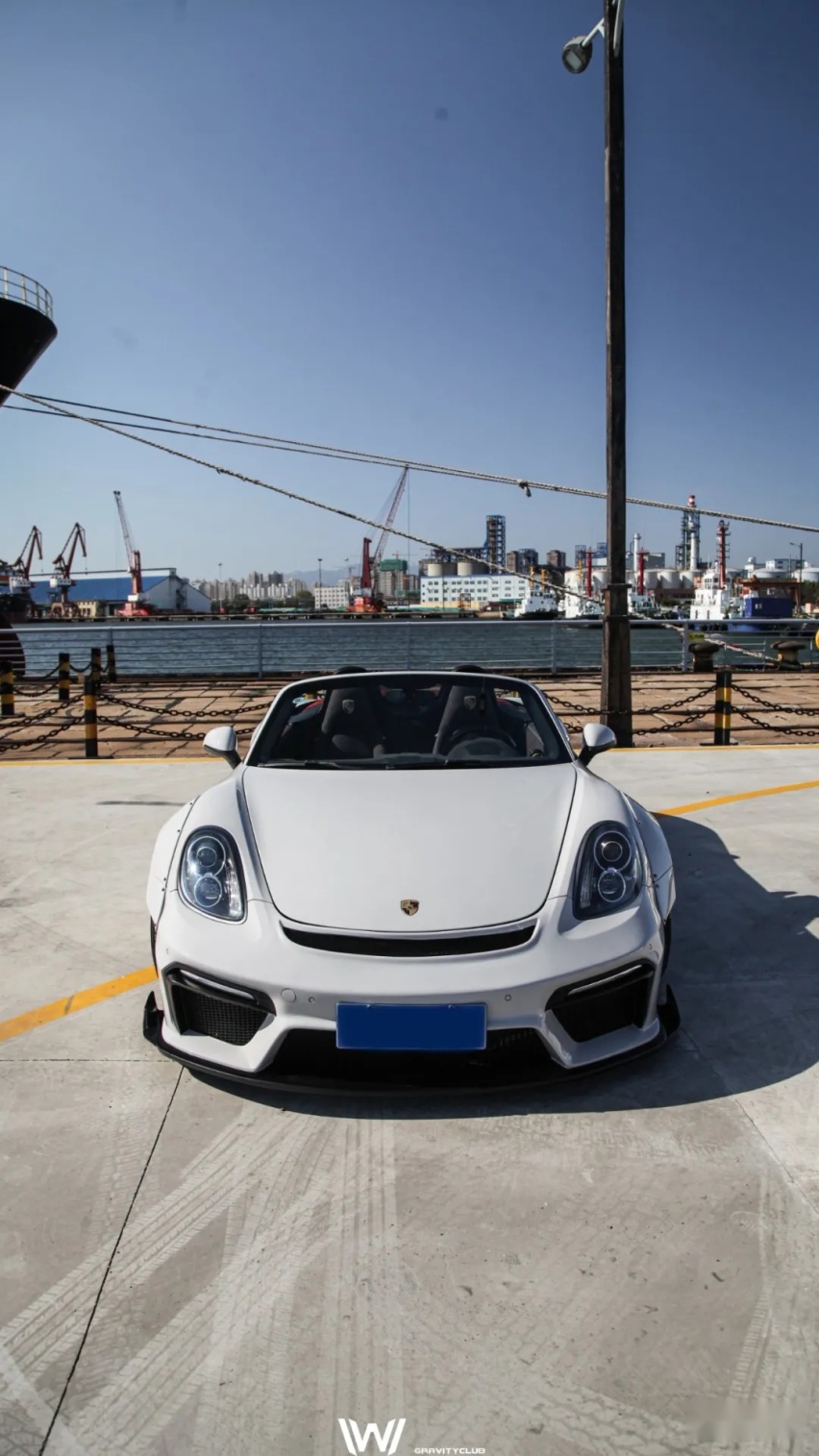 这台981 Boxster为何那么像718 GT4？坚持移植就不会过时