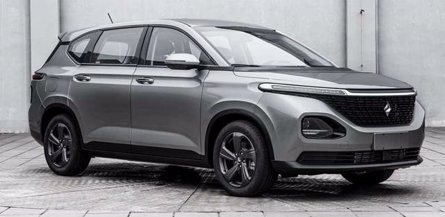 专造神车的宝骏，2款全新车型曝光，挂钻石标，涵盖轿车与SUV