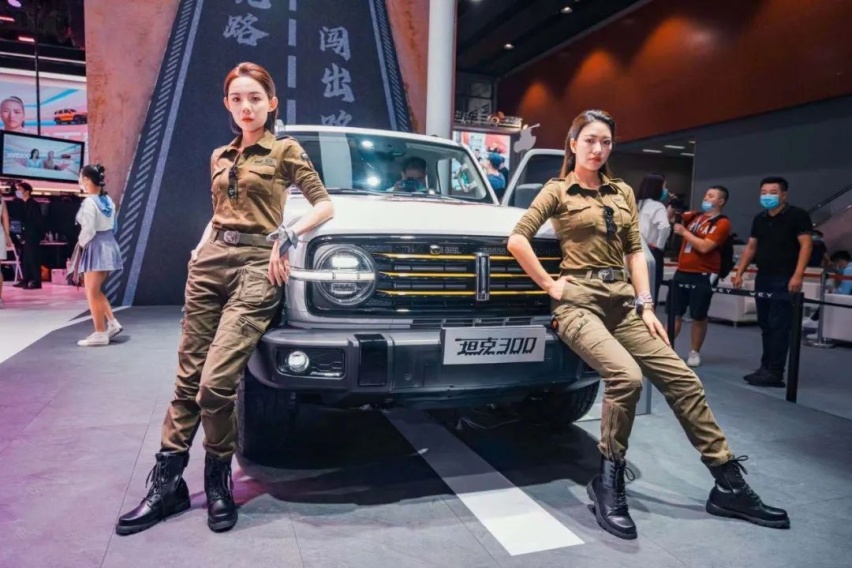 17.58万元起，坦克300正式开启预售，价格不到牧马人一半