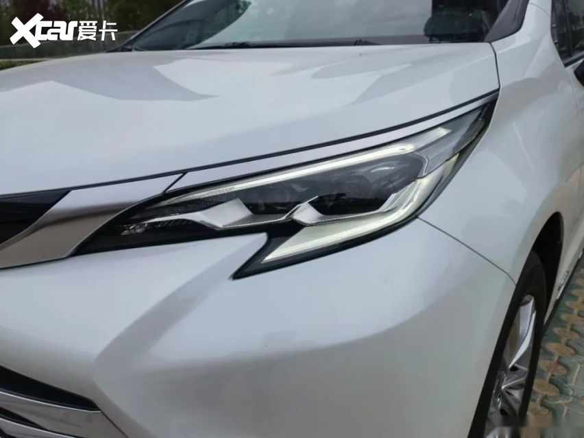 深度试驾丰田赛那：驾驶轻快油耗低，空间灵活家用完美