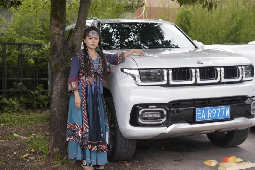 车主故事丨BJ60第一女车主，走进胡女士的小满生活