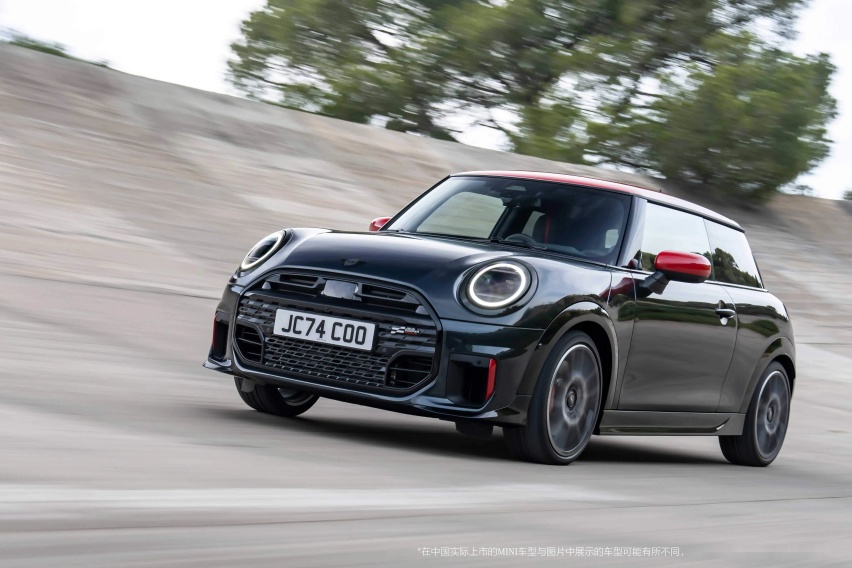 全新MINI Cooper燃油版车型上市