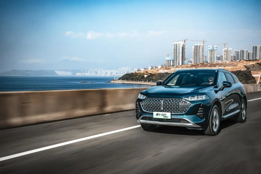 纯电204km超长续航,竞品是理想one ?试驾摩卡DHT-PHEV