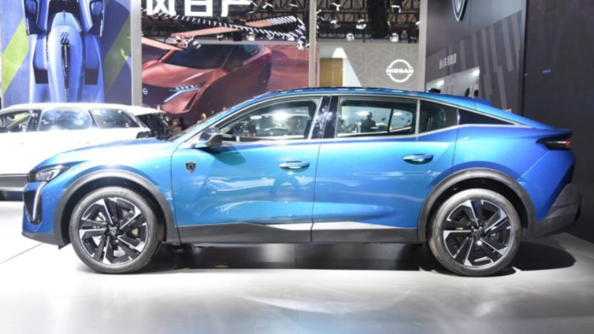 1.6T+8AT挺稳，但更期待混动，标致408X这次懂国人了吗？