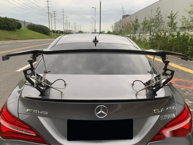 千万级超跑的主动尾翼，CLA45车主用千元自制成功？