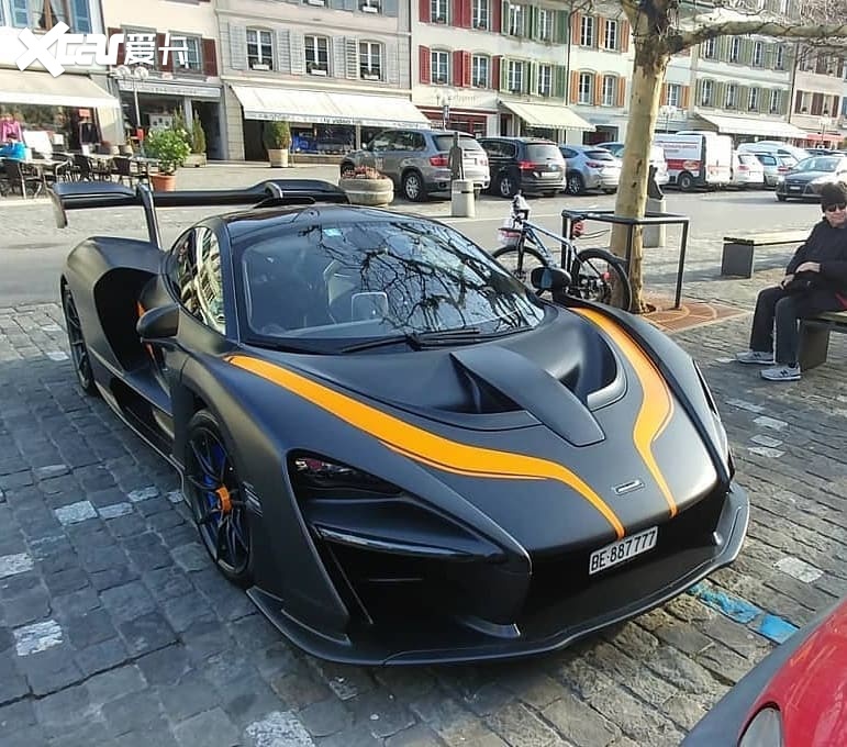 迈凯伦塞纳实车街拍 精致的运动气场