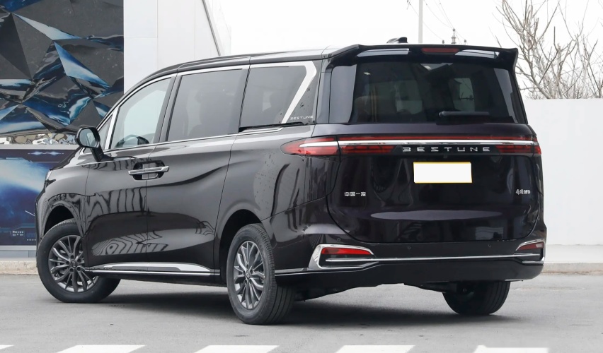 红旗“姊妹”车正式上市！2.0T混动，大7座MPV，更大更便宜