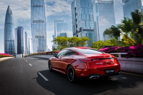 全新梅赛德斯-奔驰CLE轿跑正式发布！——售价45.7万-55.2万元