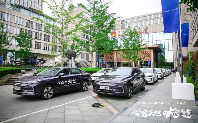 试驾北京汽车EU7，高性价比纯电B级车，除了换标还有何不同？