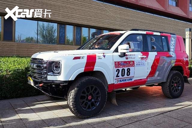 2025敦耐赛开启，魏建军亲驾哈弗H9柴油版率队出征T2组