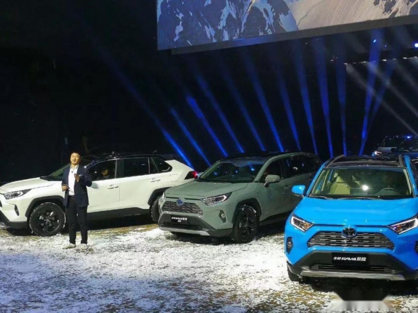 全新RAV4荣放：“颠覆者”换代背后引发的轰动