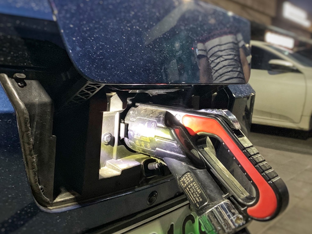 损友撩车：什么？威马EX5竟然推出限量版，只有3000台