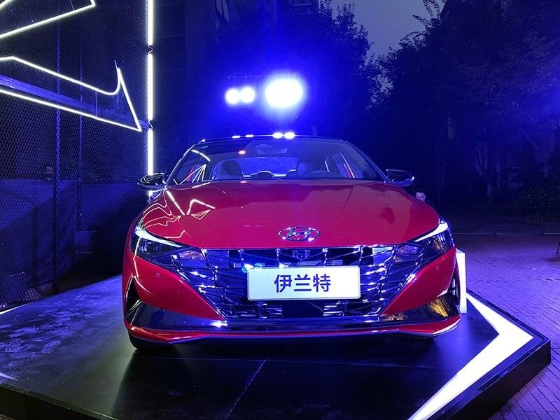 以实力和诚意表白Z世代，伊兰特真的会成爆款吗？