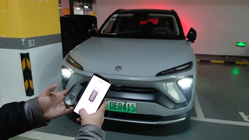 一台让两个家庭微笑的EV：蔚来ES6春节日记