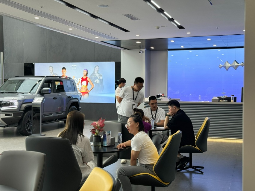 谁说鱼和熊掌不可兼得？方程豹品牌换新，豹5热卖风暴席卷而来