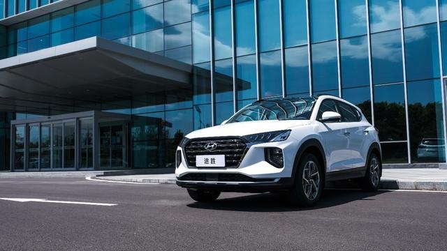 看着更顺眼了！第四代途胜2020款静态实拍|新车