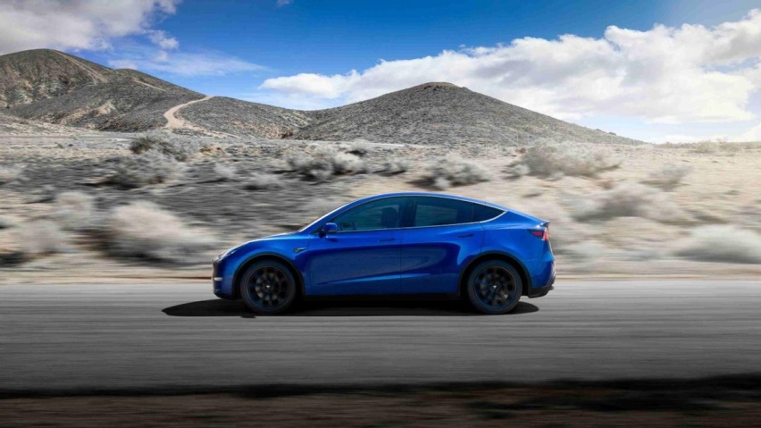 一汽-大众ID.6 CROZZ与特斯拉Model Y 谁更适合咱们
