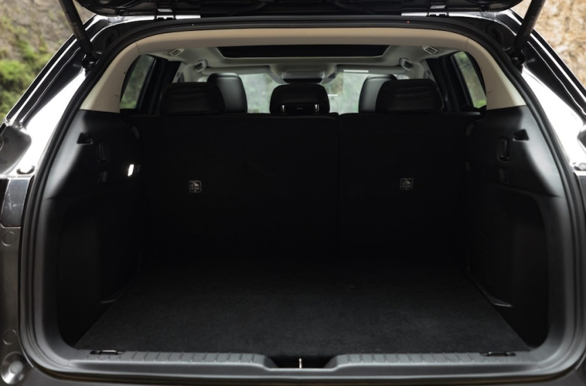 试驾MAZDA CX-50行也：既能满足“颜控”，又能取悦“性能家”！1417.png