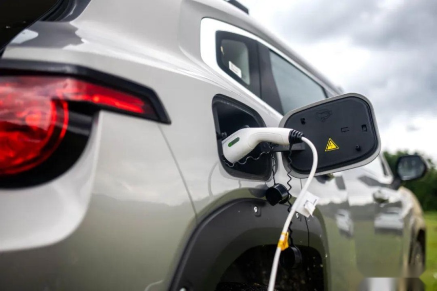燃油版车主试完会不会后悔？露营属性拉满的二代大狗PHEV