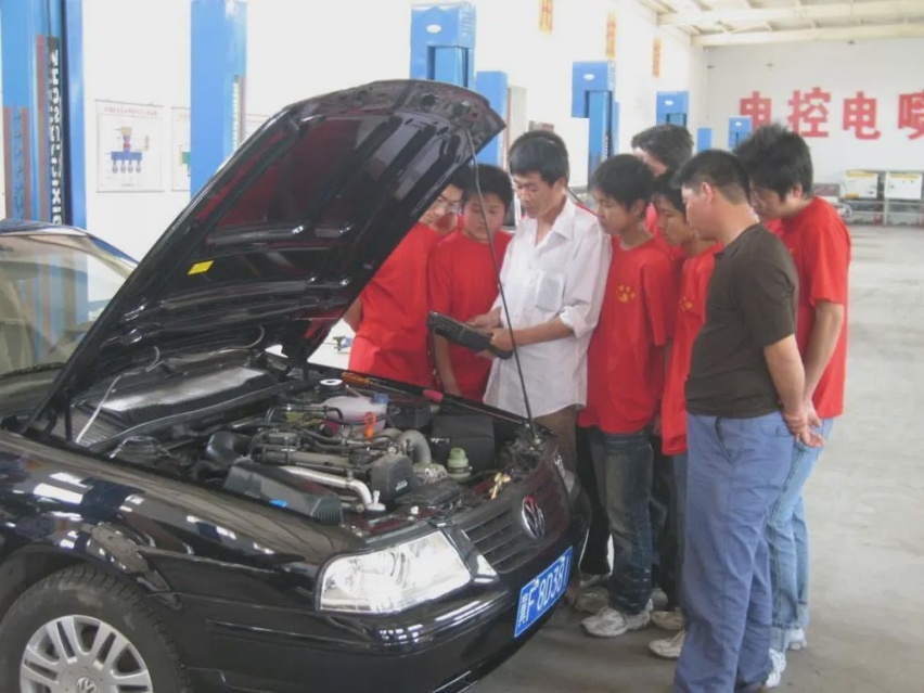 暴雨结束后，“泡水车”是怎么处理的，你知道吗？