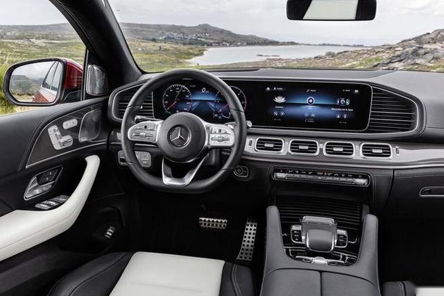 换家族新设计 奔驰GLE Coupe/GLE53发布