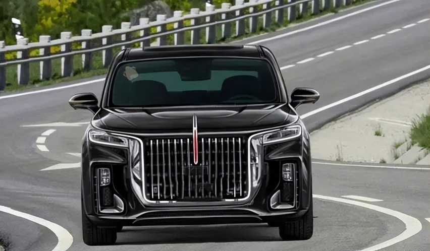红旗MPV即将发布 预计搭载3.0T V6发动机 超大触控屏
