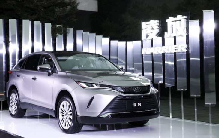 五座版SUV,一汽丰田凌放HARRIER，优雅来袭！